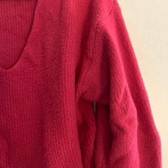 SOLD || Gentle Fawn Pink Soft Sweater - Picture 2 of 3